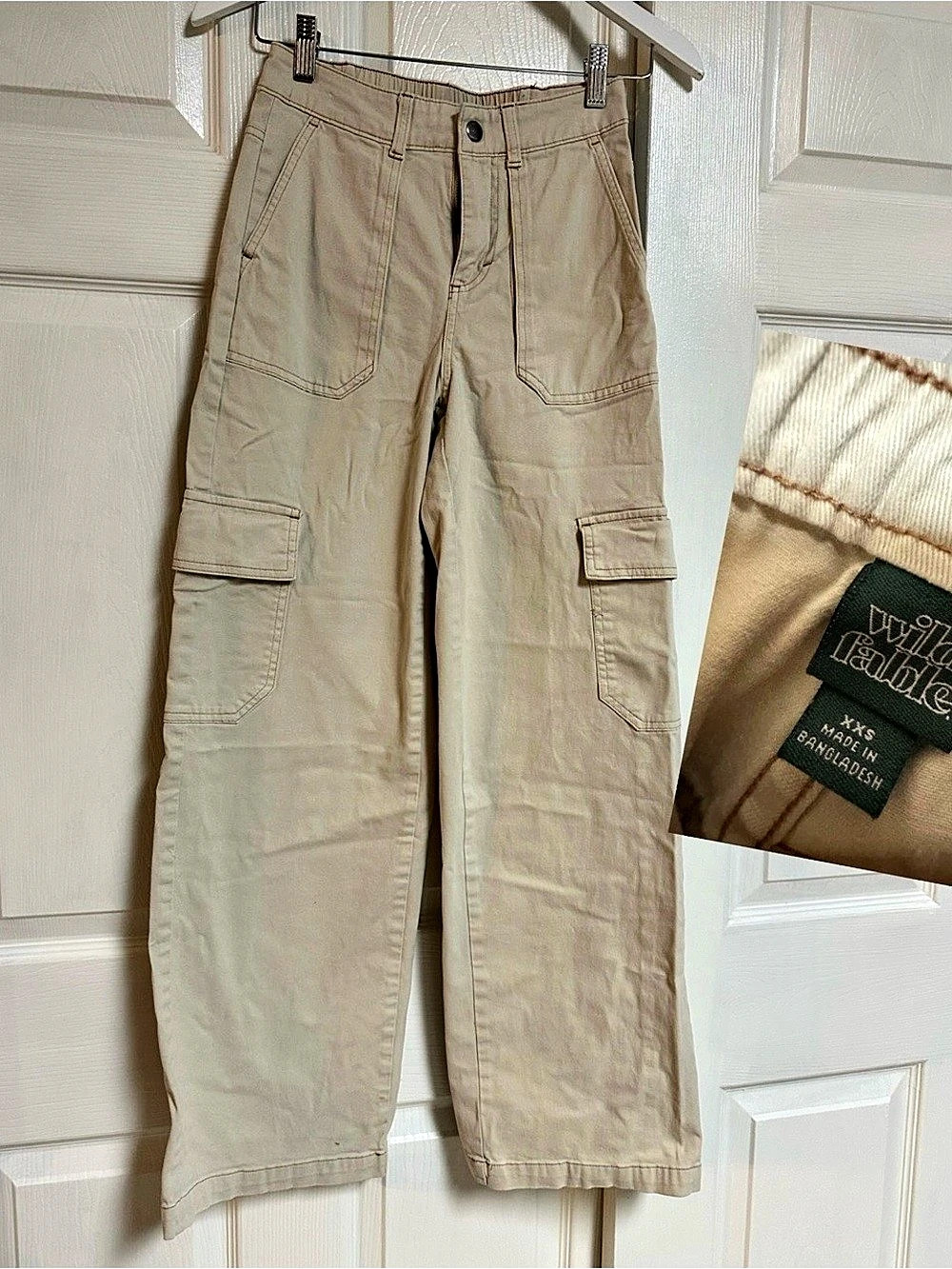Express Women's Cargo Pants Beige XS Like New